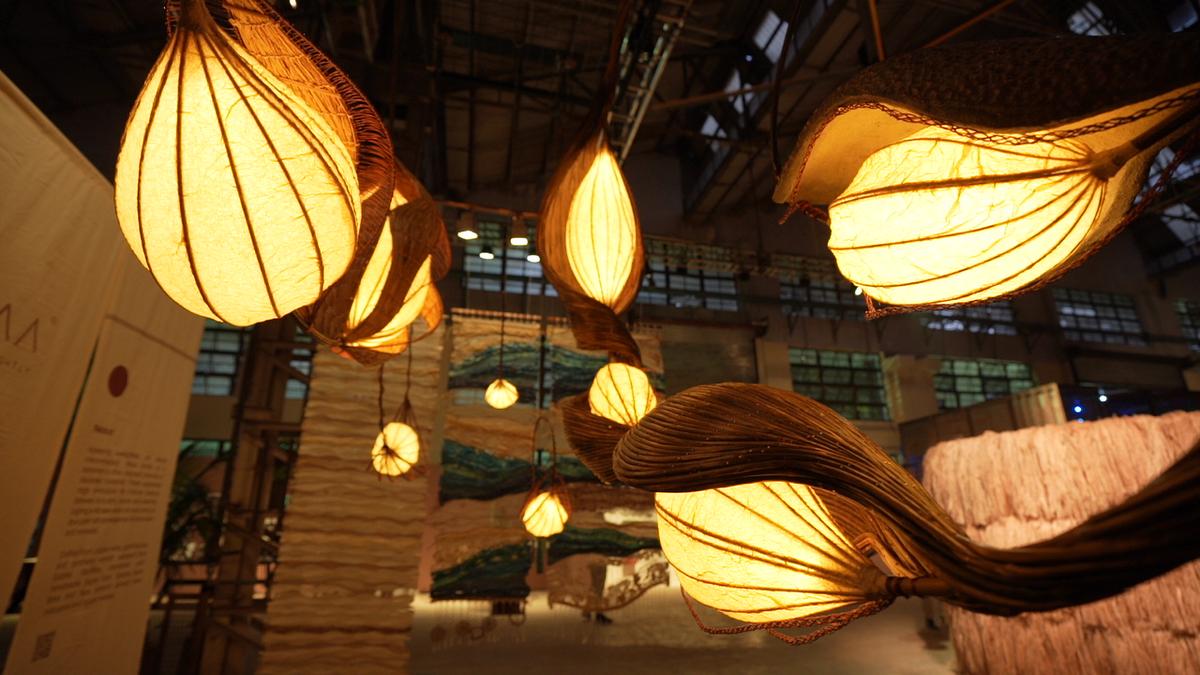 Artisanal paper lamps 