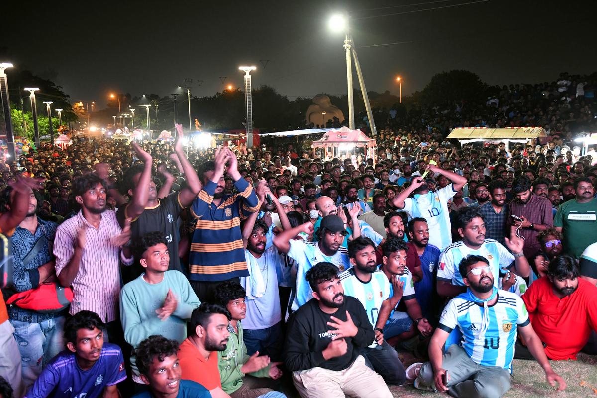 Fans watching the World Cup final match in Thiruvananthapuram, December 2022. Fans watching the World Cup final match in Thiruvananthapuram, December 2022.