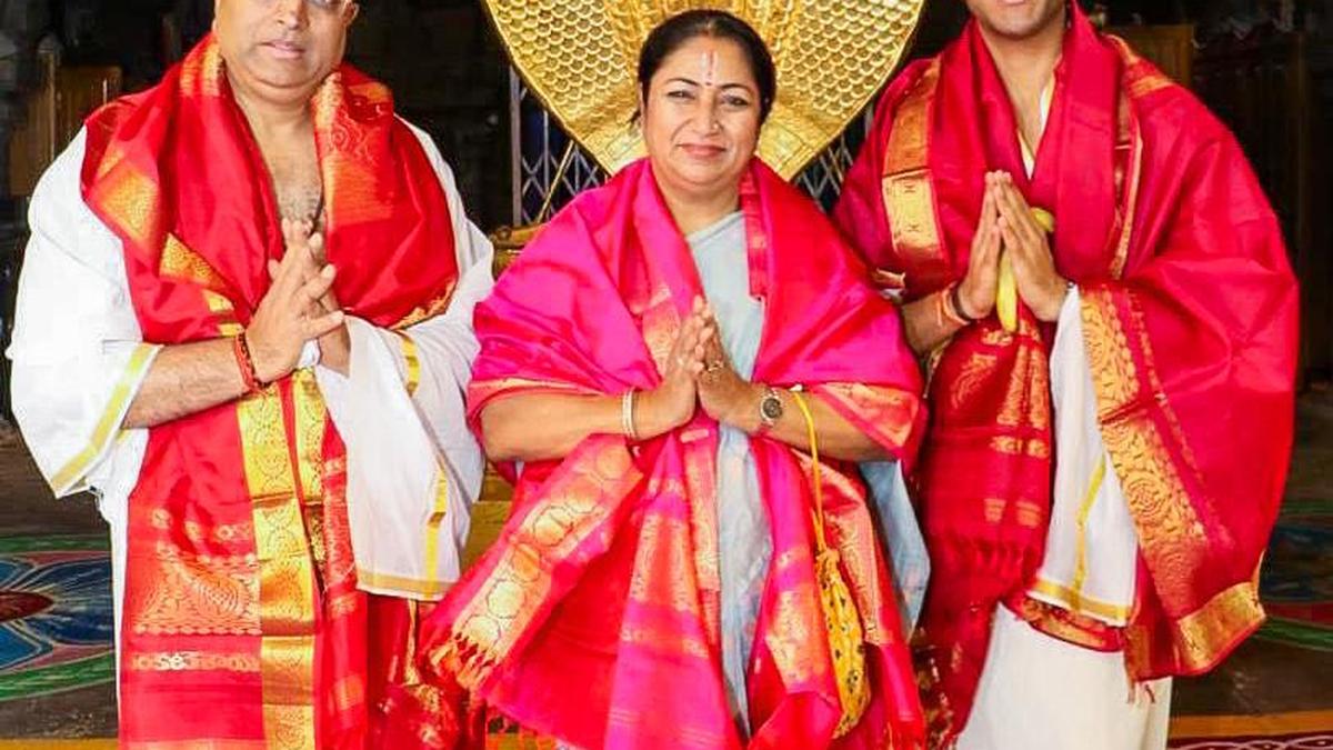 Delhi CM hails TTD for its pilgrim-centric initiatives