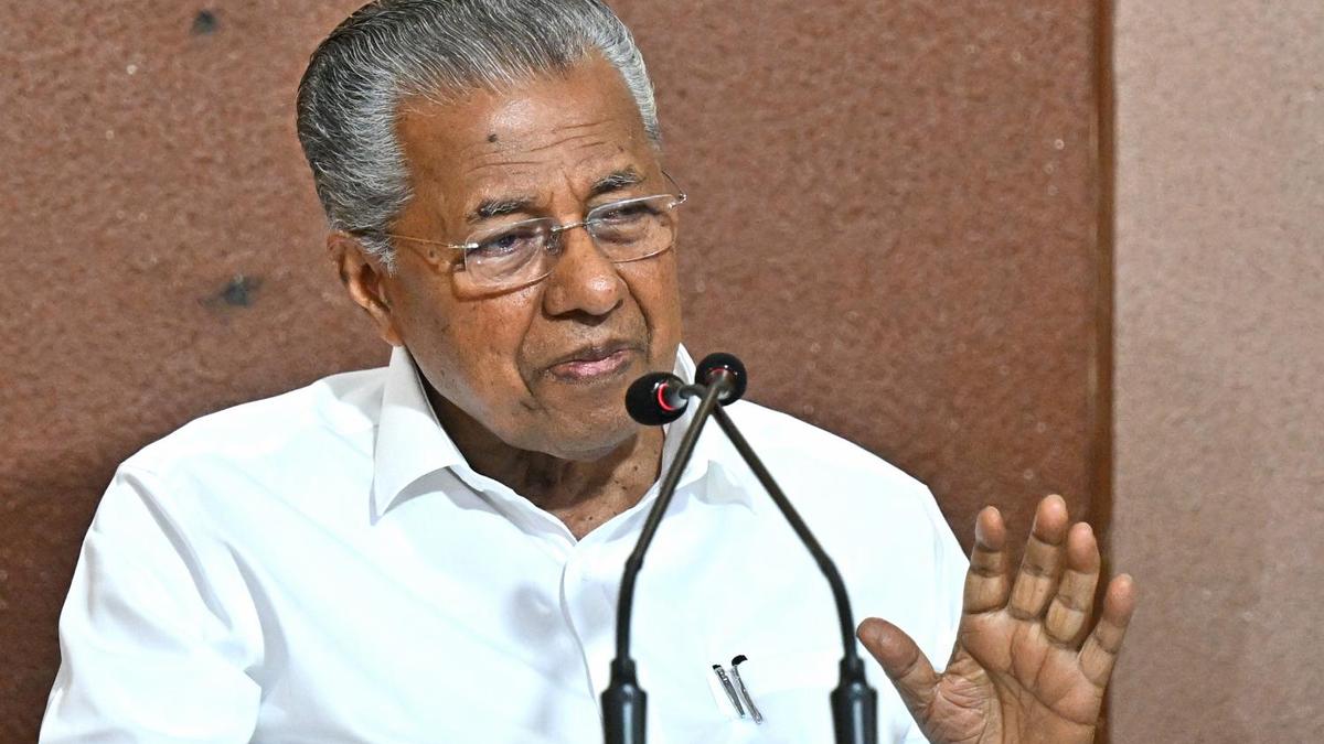 Pinarayi ridicules ED notice to KIIFB