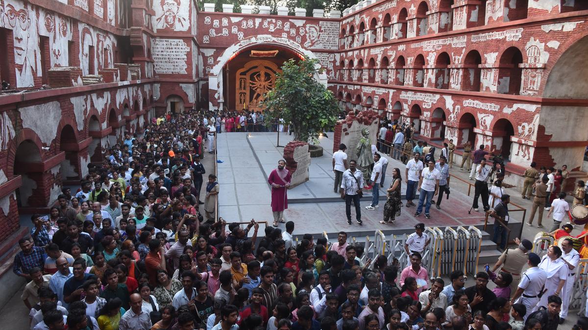 Pre-partition Bengal, Indian freedom movement emerge as popular themes in Kolkata’s Durga Pujas