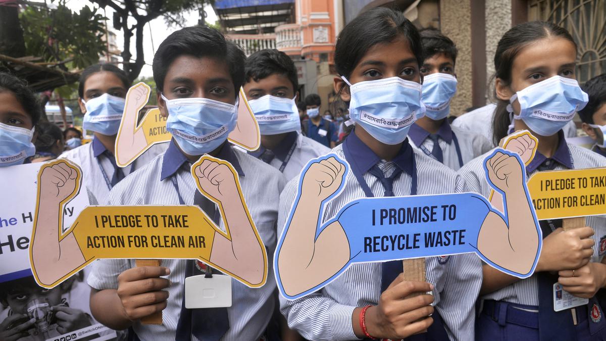 Doctors, civil rights group issue health advisory to combat Kolkata’s air pollution