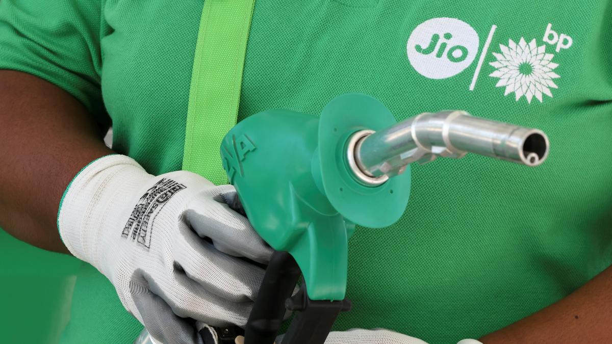 Jio-bp not to raise petrol and diesel prices