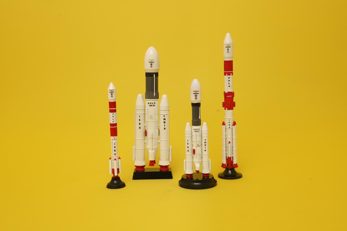 mangalyaan rocket model