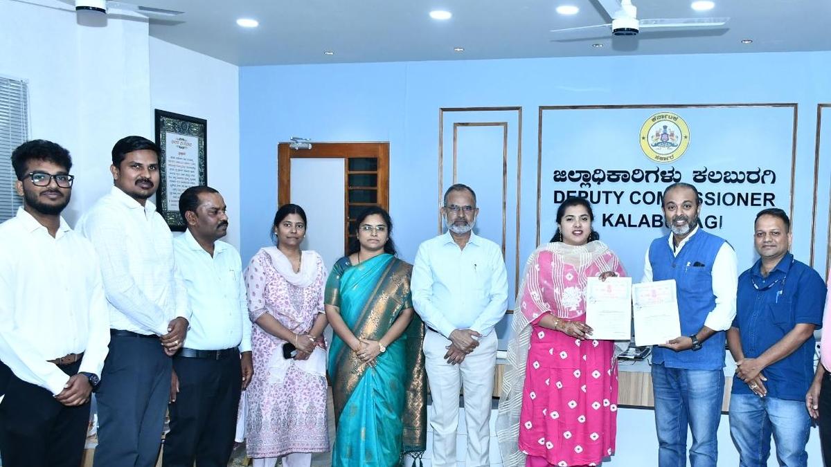 Kalaburagi district administration signs MoU with The Hindu Group for AI-powered English Language Training under STEP programme
