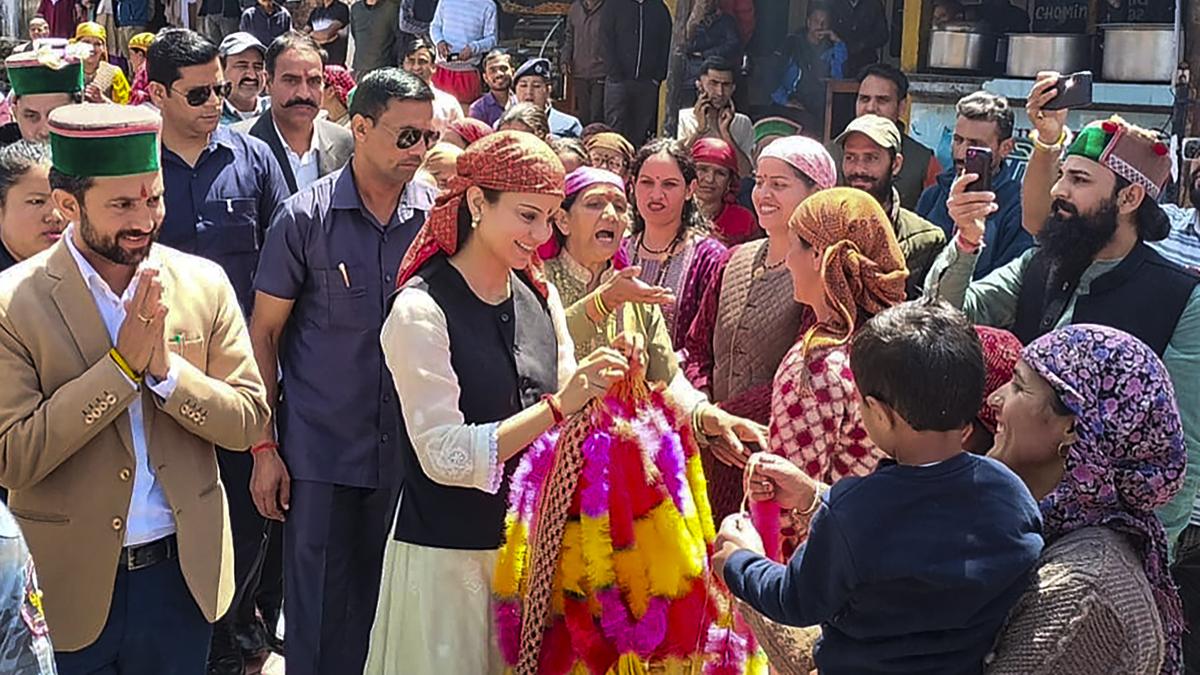 Farmers, horticulturists under SKM banner at odds with BJP’s Mandi Lok Sabha candidate Kangana Ranaut