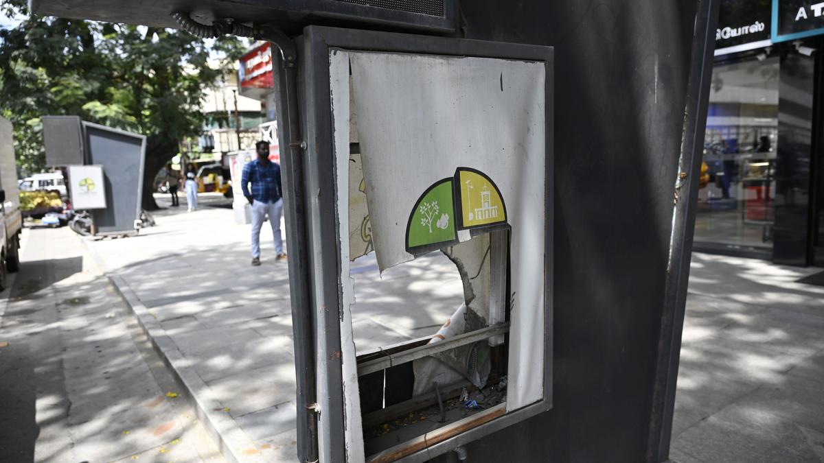 Residents call for better maintenance of Smart City info boards in R.S. Puram