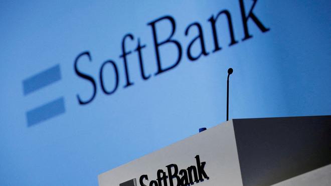  SoftBank-has-discussed-energy-project-funding-with-banks-The-Information-reports