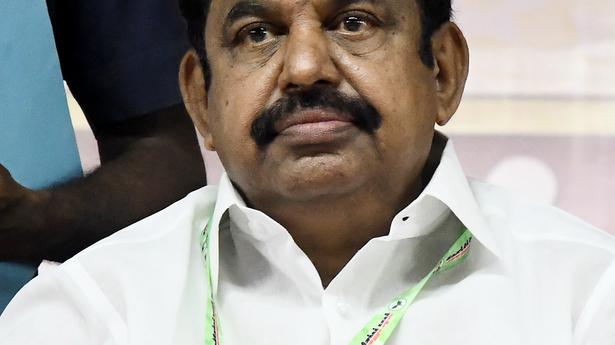 Supreme Court sets aside Madras High Court order on transferring probe into corruption charges against Edappadi Palaniswami to CBI