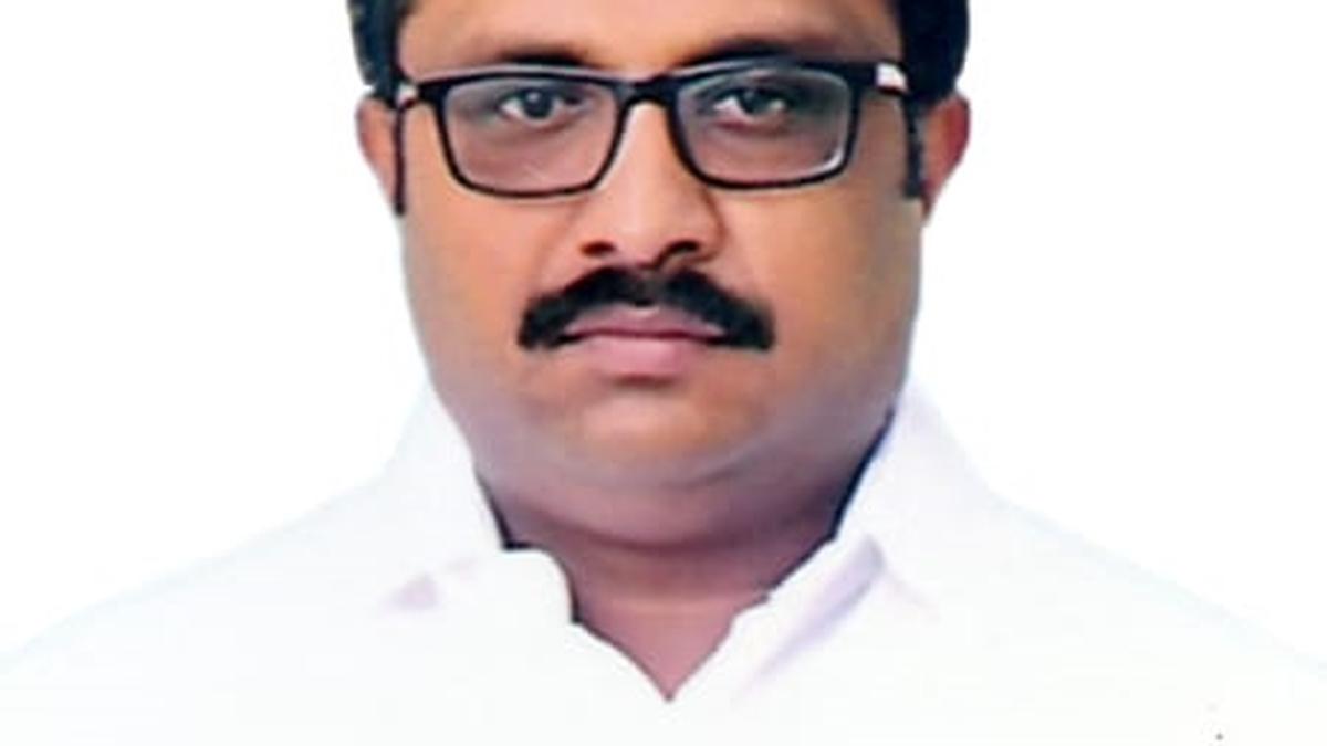 A. Karthikeyan to contest from Pollachi for AIADMK