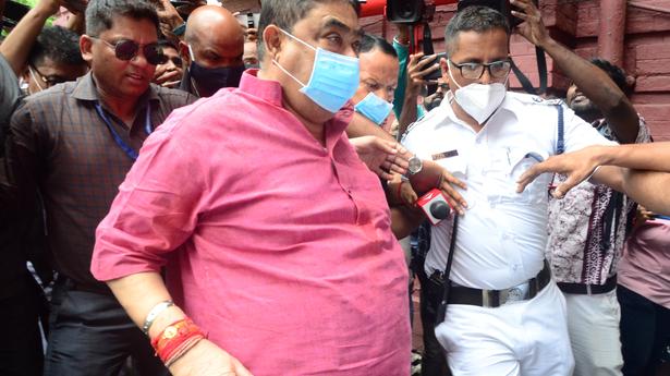 Cattle smuggling scam | CBI grills arrested TMC leader Anubrata Mondal&rsquo;s accountant