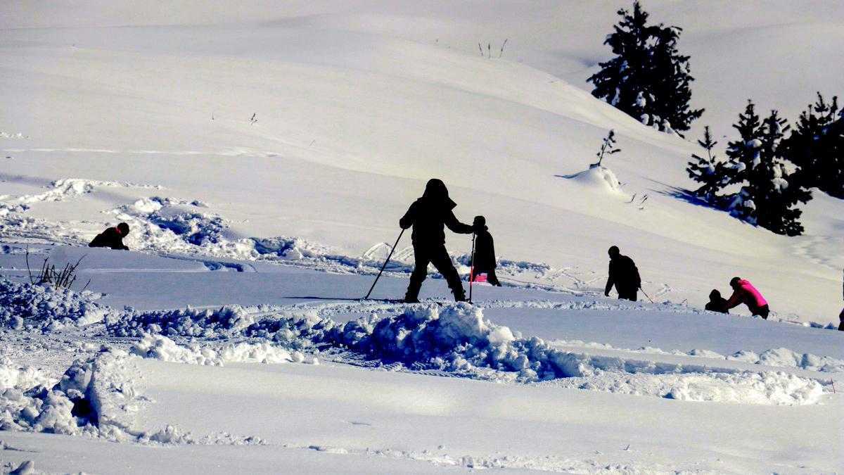 Buoyed by fresh snowfall, Gulmarg all set to host winter games from Feb. 21 