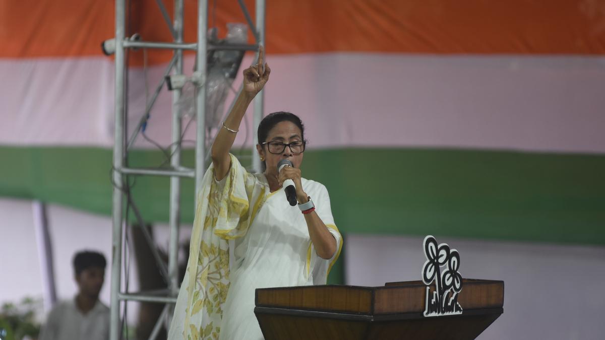 Hindi Diwas 2025: West Bengal CM Mamata Banerjee extends greetings to people