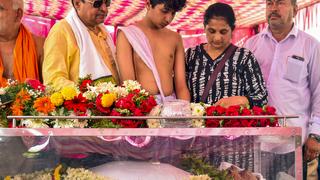 Terror attack victim Manjunath Rao cremated with police honours Terror attack victim Manjunath Rao cremated with police honours