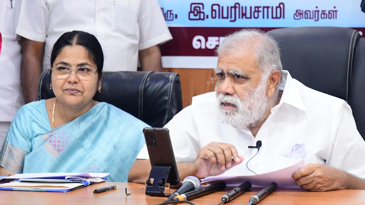 Rural Development Minister kicks off ‘Neengal Nalama’ scheme in Dindigul