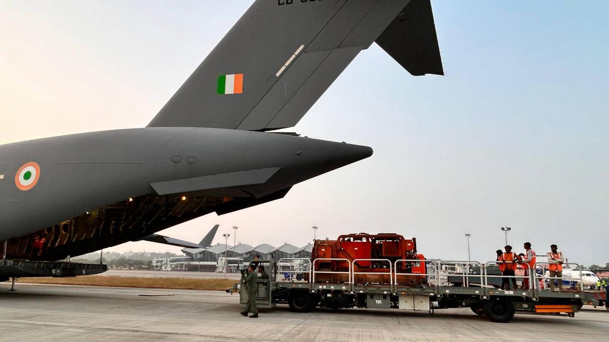 In five-hour operation, IAF airlifts 27.5 tonnes of critical equipment for Uttarakhand rescue efforts