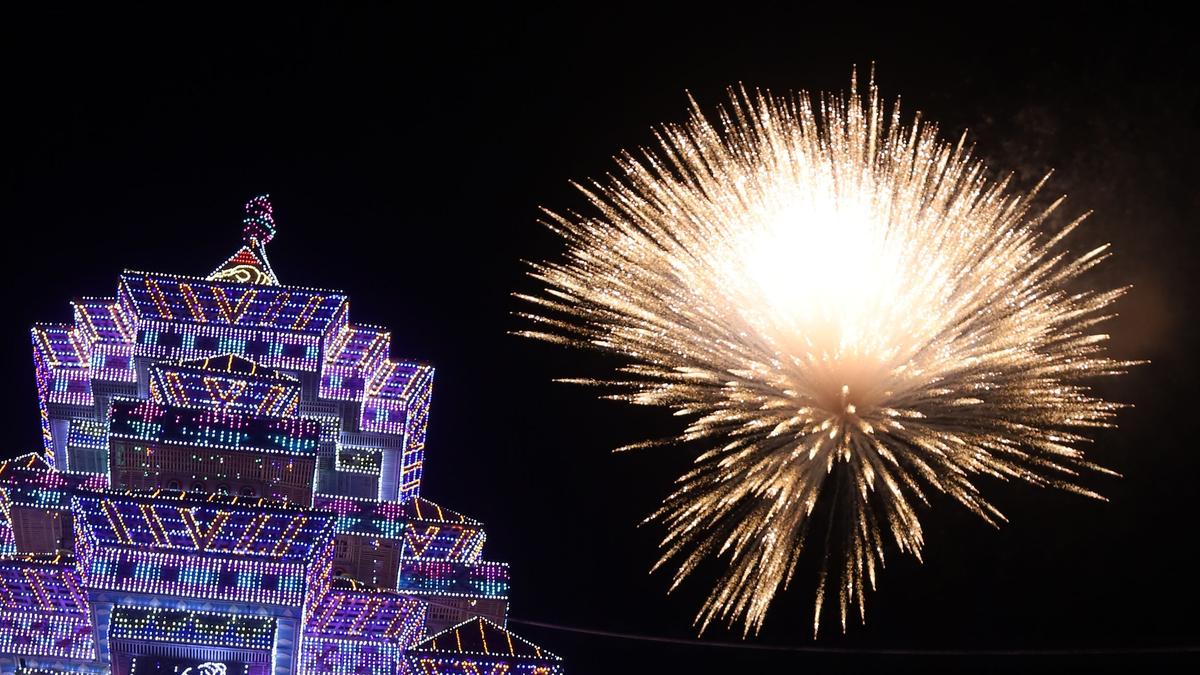 Fireworks accident at temple in Kerala’s Kannur injures five