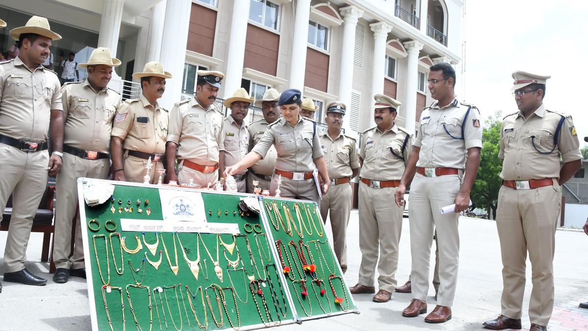 Four arrested, gold and silver ornaments worth over ₹52 lakh recovered ...
