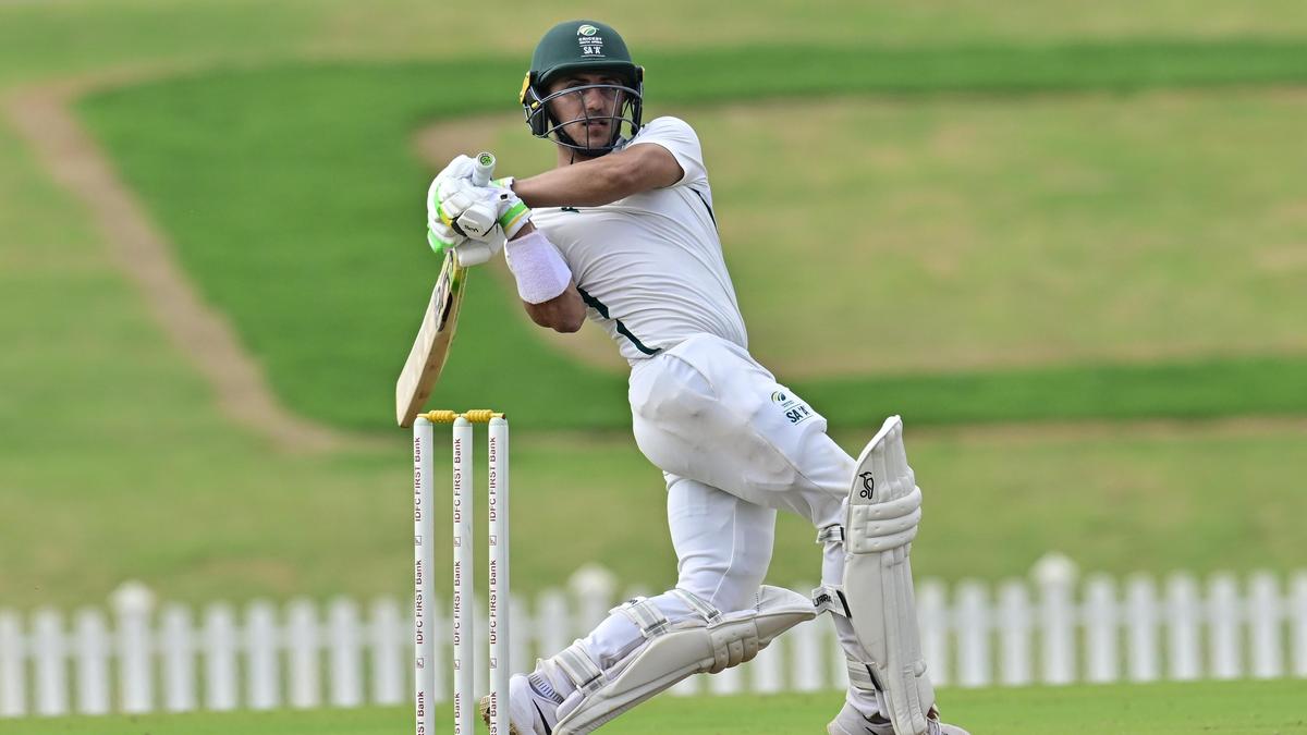 Hindistan-A vs Güney Afrika-A | Ackerman zorlu bir bowling atağına karşı ziyaretçilerin gününü kurtarıyor