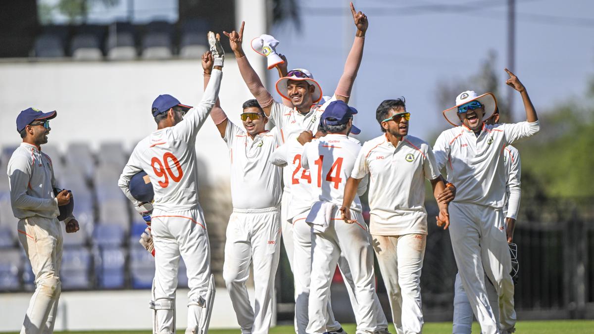 RANJI TROPHY | Vidarbha enters second consecutive final in style
