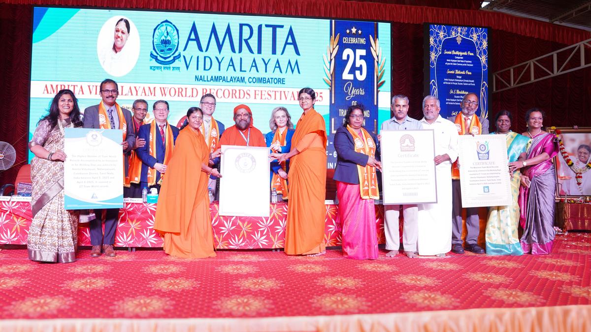 Amrita Vidyalayam marks 25 years with world records