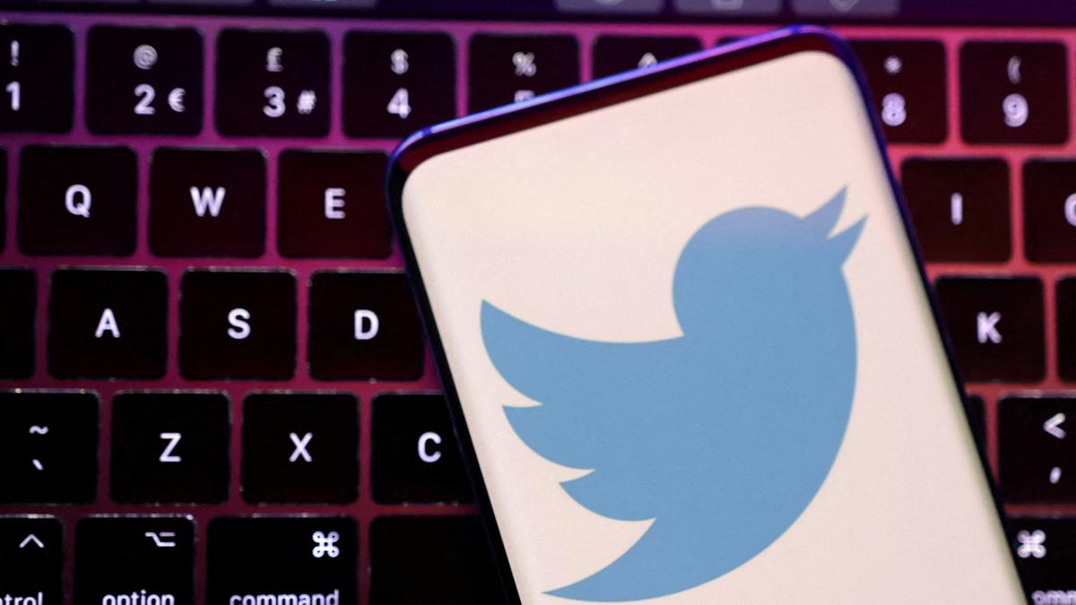 Twitter blocks its premium services for new users