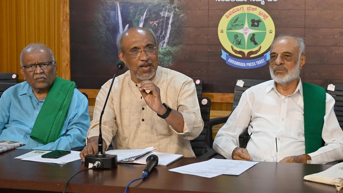 Prakash Kammaradi urges CM to convene special session to oppose free trade agreements with EU