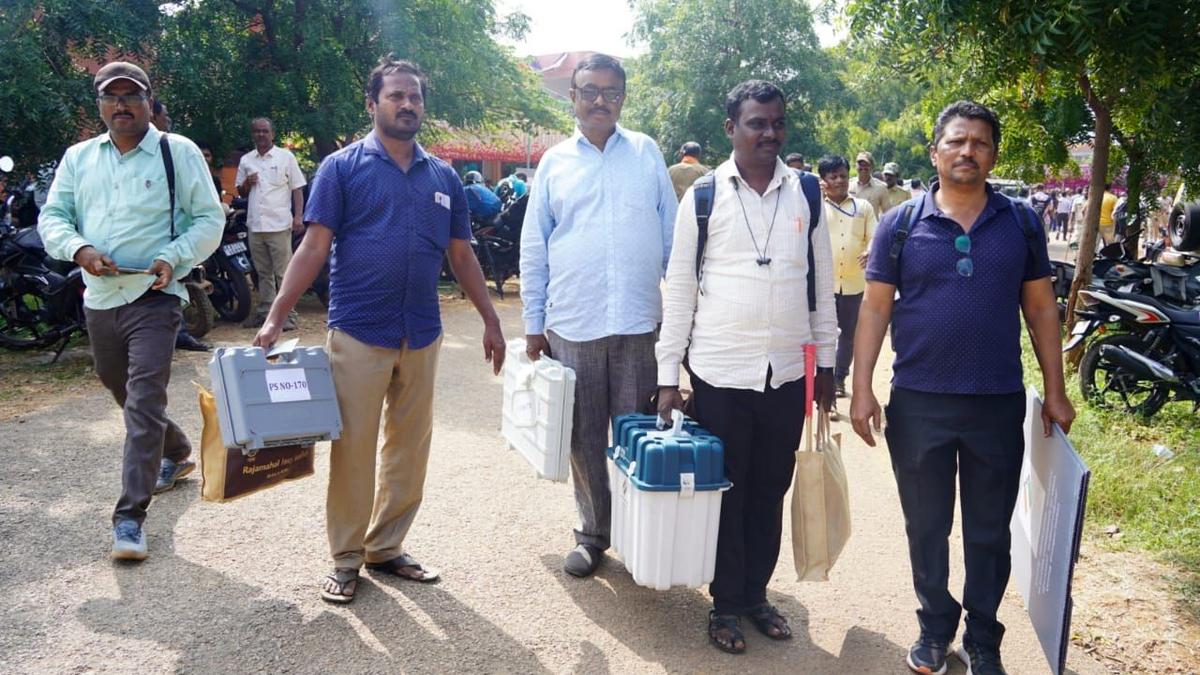 Bypolls to three seats in Karnataka on November 13