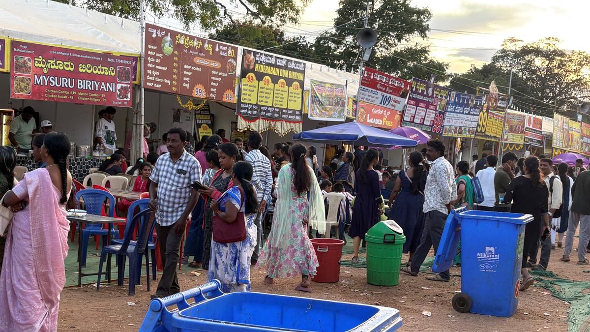500 additional pourakarmikas deployed during Dasara to keep Mysuru clean