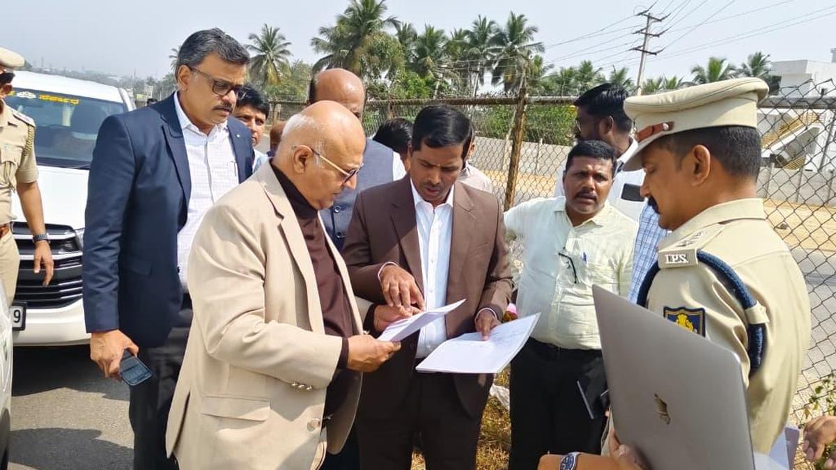 Chairman of Supreme Court’s Road Safety Advisory Committee inspects Bengaluru-Mysuru highway