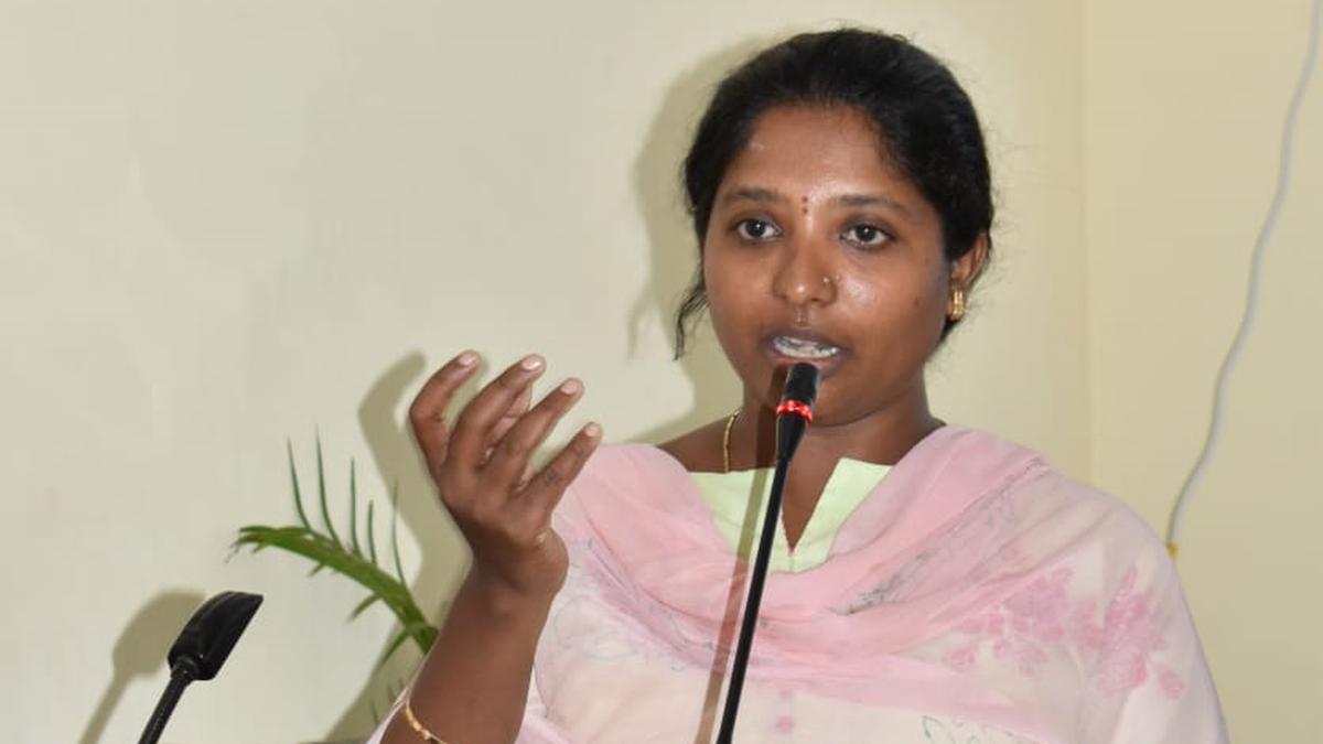 Varsha’s initiative in zero-waste management of banana plants gains widespread attention