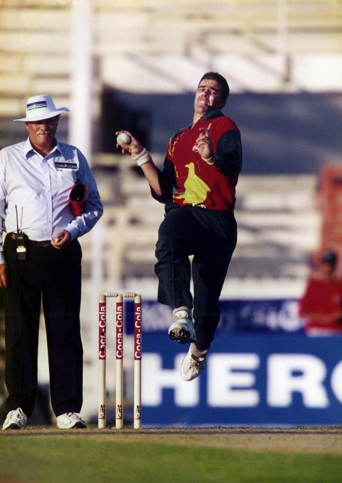 Heath Streak of Zimbabwe bowls during the Coca-Cola Championship Trophy Triangular Series One Day International cricket match in Sharjah played from November 06 to 13, 1998. 