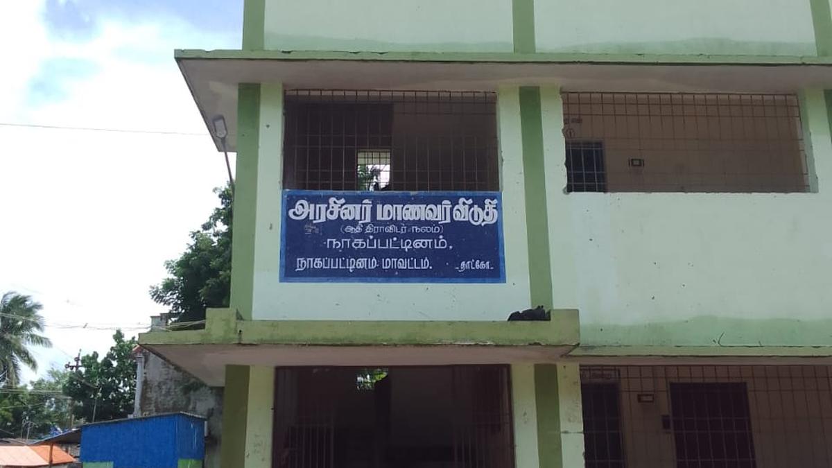 Staff crunch hits Adi Dravidar hostels in Nagapattinam