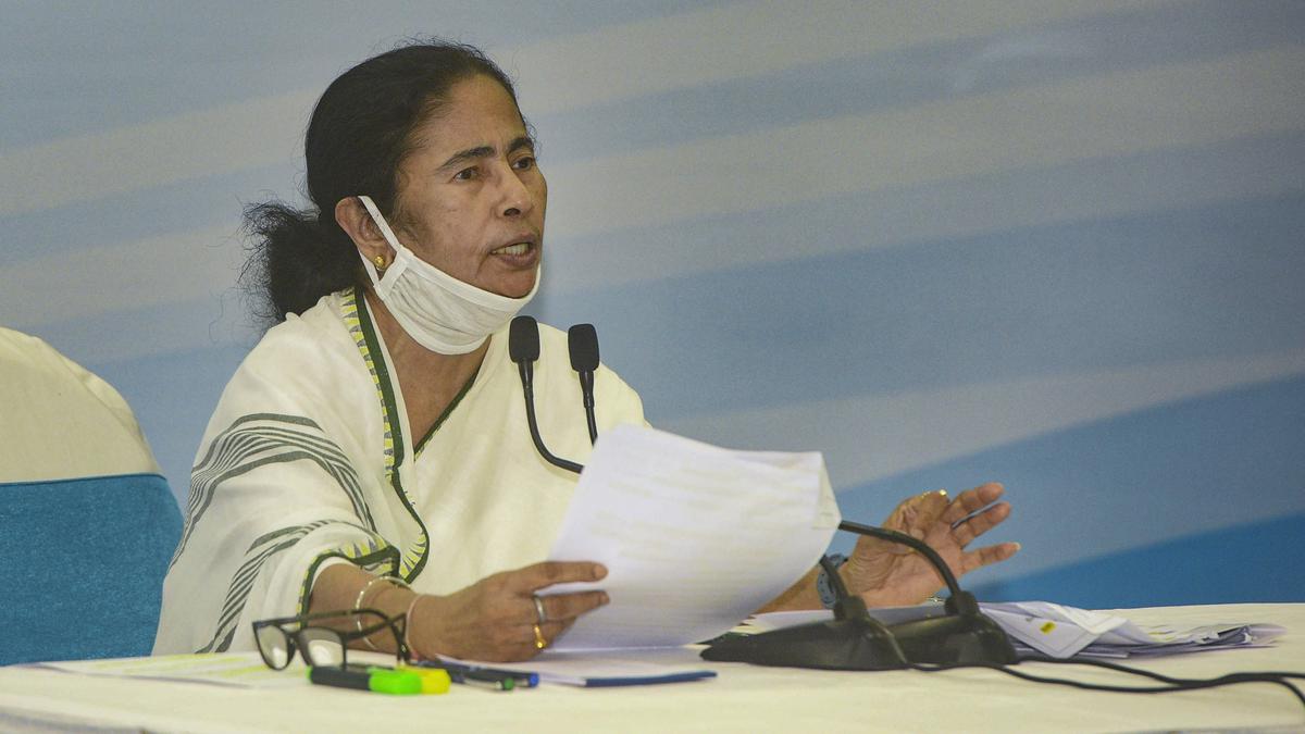 Mamata Banerjee pulls up Bengal police officers for violence, sexual ...