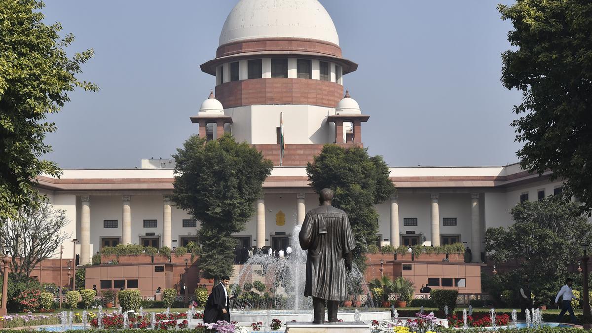 https://th-i.thgim.com/public/incoming/rhwbhl/article67629778.ece/alternates/LANDSCAPE_1200/18_Supreme_Court_Verdict_Article_Three_Seventy_11_12_delhi.jpg