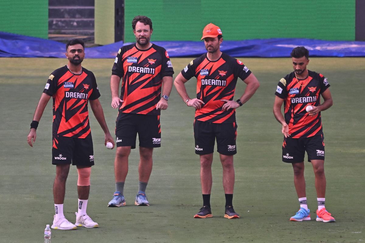 Sunrisers Hyderabad players at a practice session ahead of the IPL 2025 match against Delhi Capitals at the Rajiv Gandhi International Cricket Stadium in Hyderabad. 