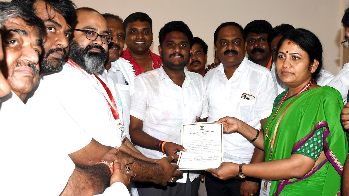 Hassan people defeat Prajwal Revanna, facing charges of rape