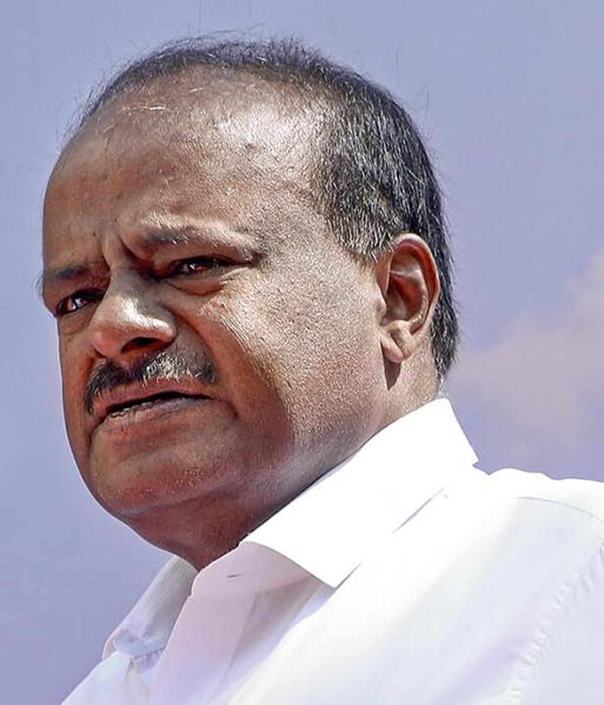 HDK expresses dissatisfaction over MLAs seeking free IPL tickets