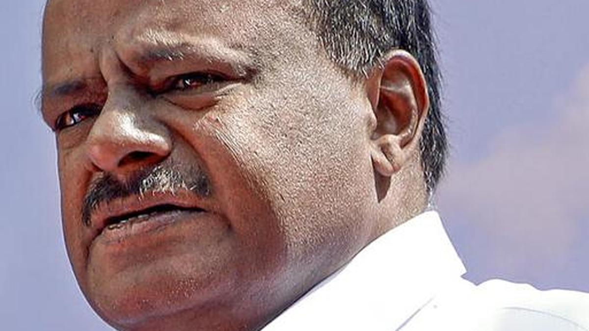 HDK expresses dissatisfaction over MLAs seeking free IPL tickets
