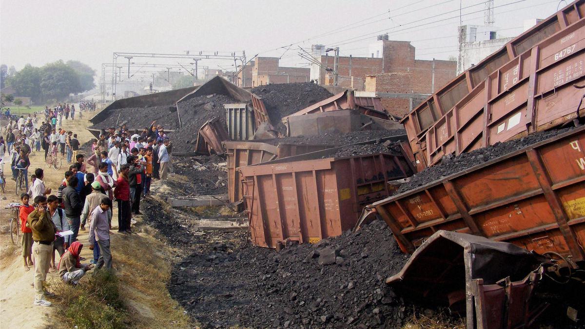 53 wagon freight train runs for over 70 km from Jammu and Kashmir to Punjab without drivers