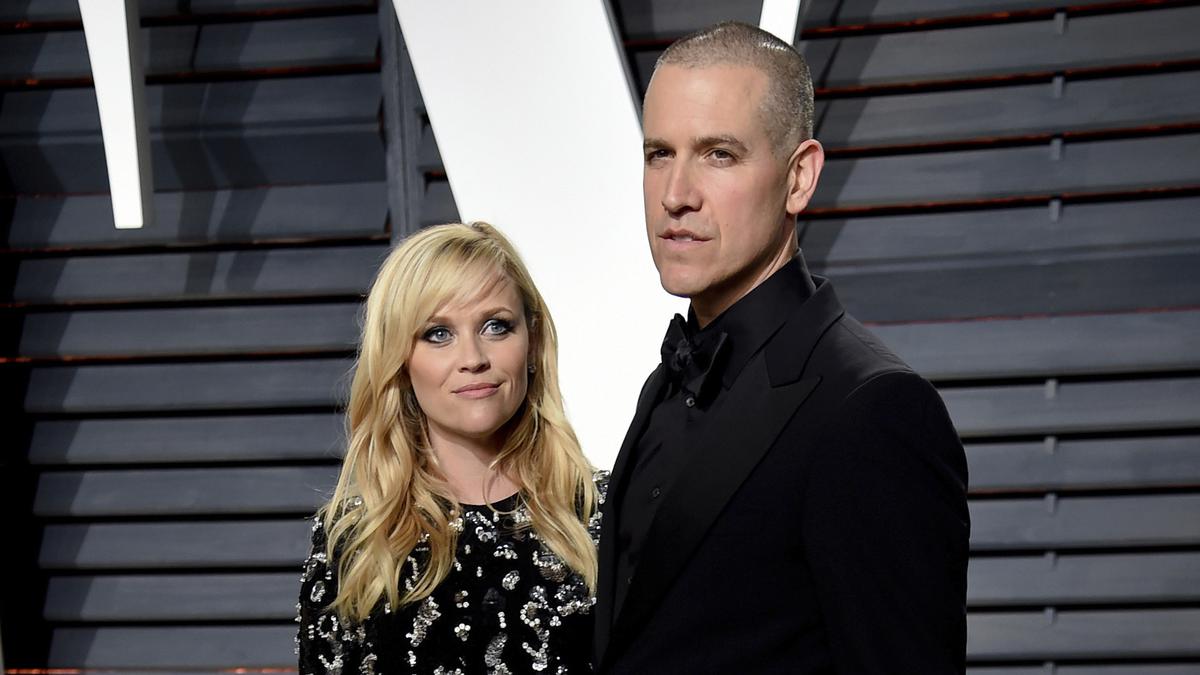 Reese Witherspoon, Jim Toth make ‘difficult decision to divorce’