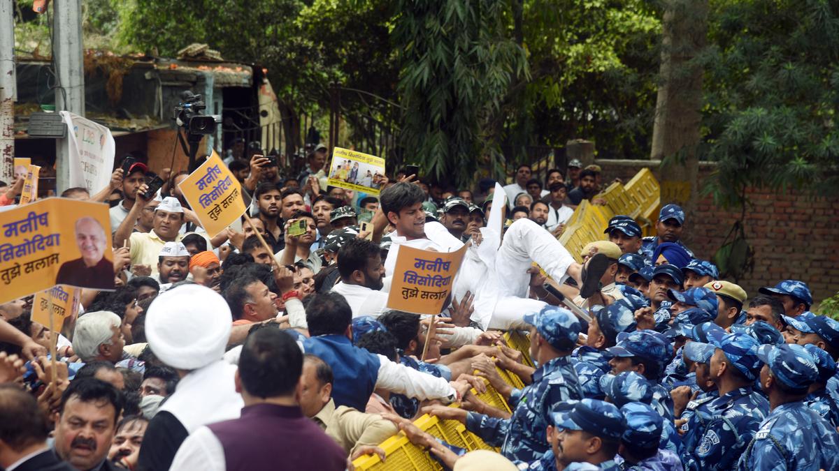 Manish Sisodia arrest | 9 Opposition leaders write to PM Modi about ‘misuse of Central agencies’