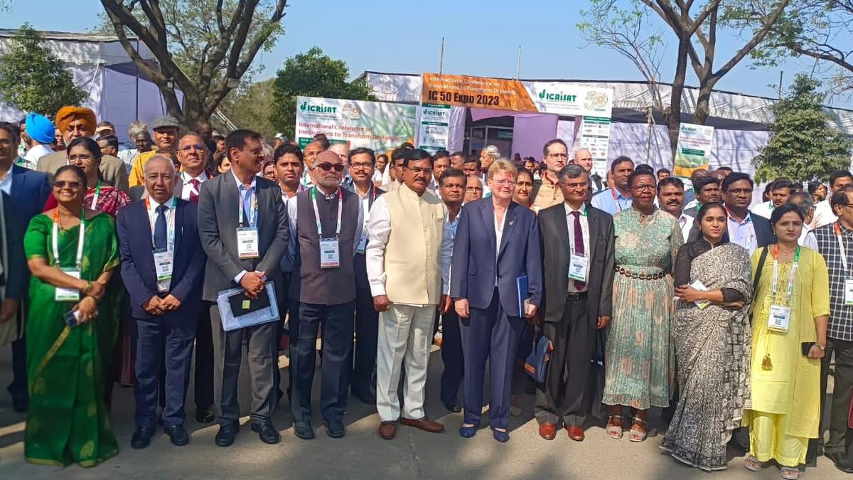 Minister urges scientists to help improve dryland farming