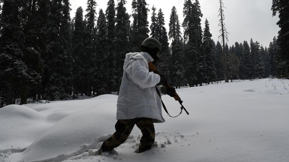 Two soldiers go missing in Chenab Valley snowstorm during anti-terror operation