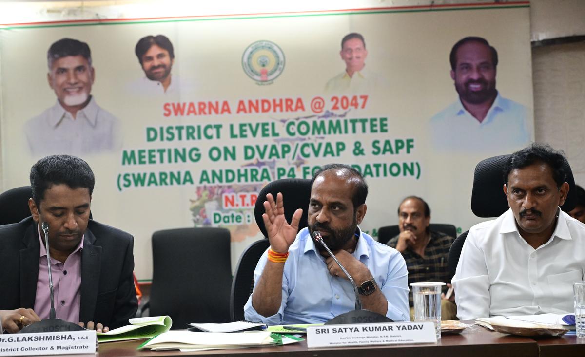 Minister for Health Satya Kumar Yadav, MP Kesineni Shivanath, NTR District Collector G. Lakshmisha at the Swarnandhra@2047, in Vijayawada on Saturday.