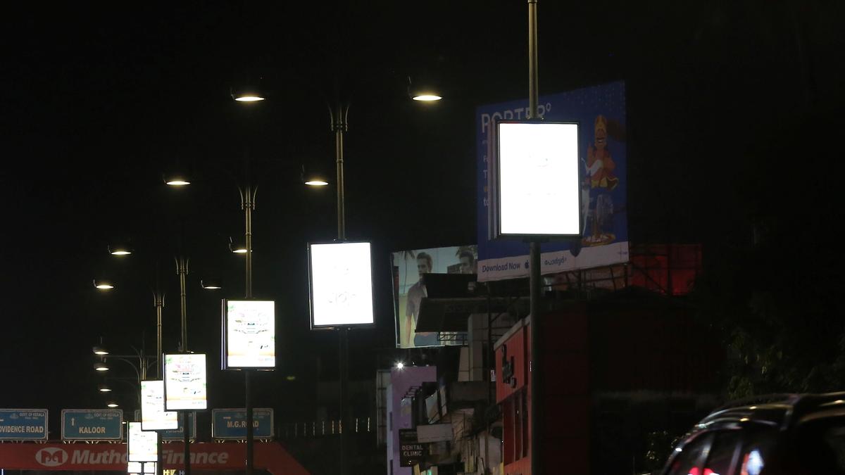 Opposition raises doubts over maintenance of smart LED lights installed by CSML in Kochi