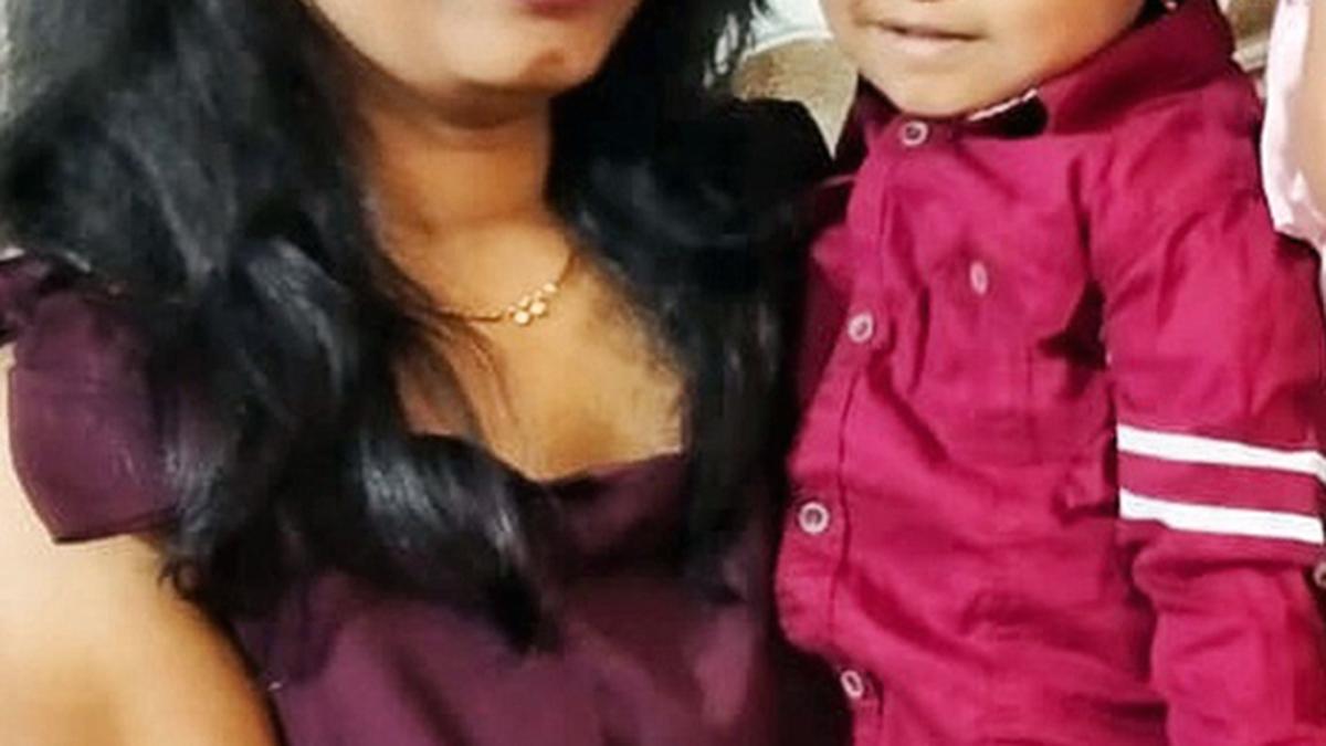 Metro structure crash victim left late to office on fateful day