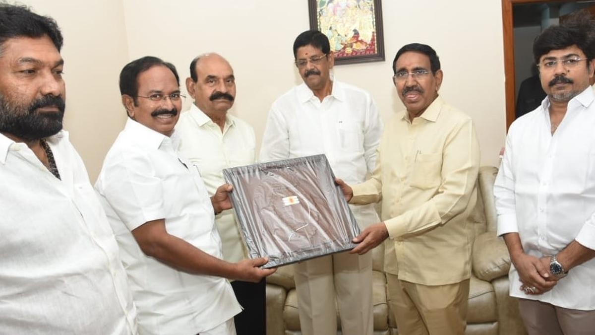 Tamil Nadu seeks restoration of Tirumala Darshan tickets to its tourism passengers