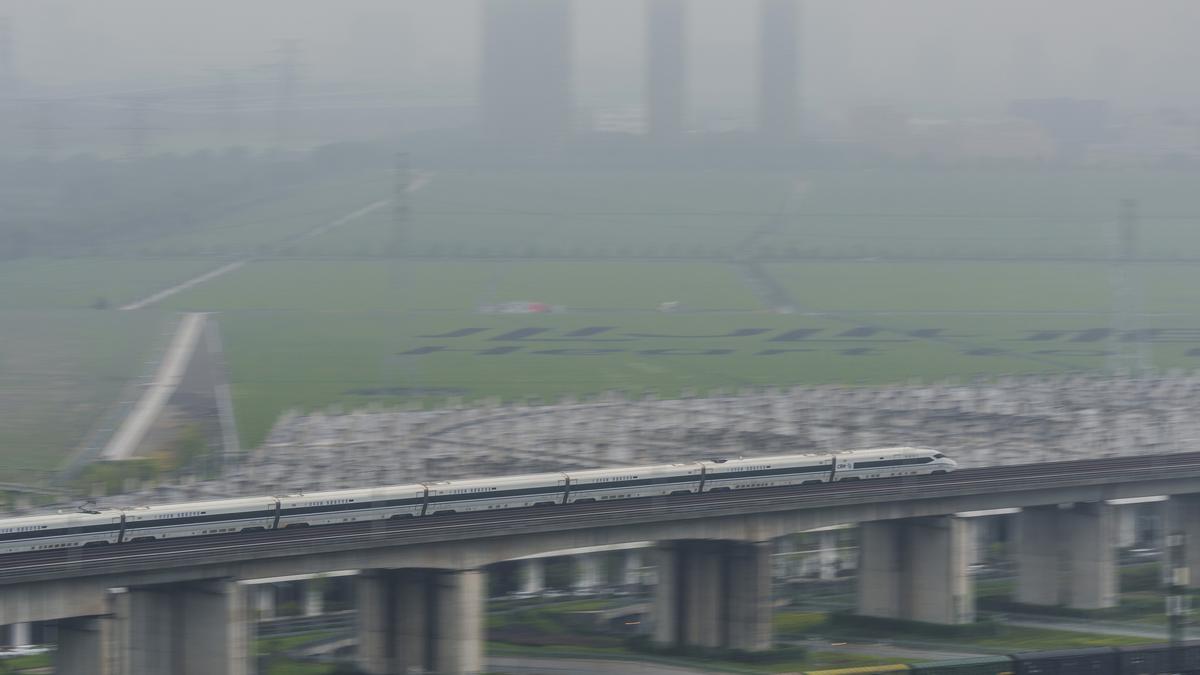 China’s cross-sea bullet trains will link five cities in Fujian