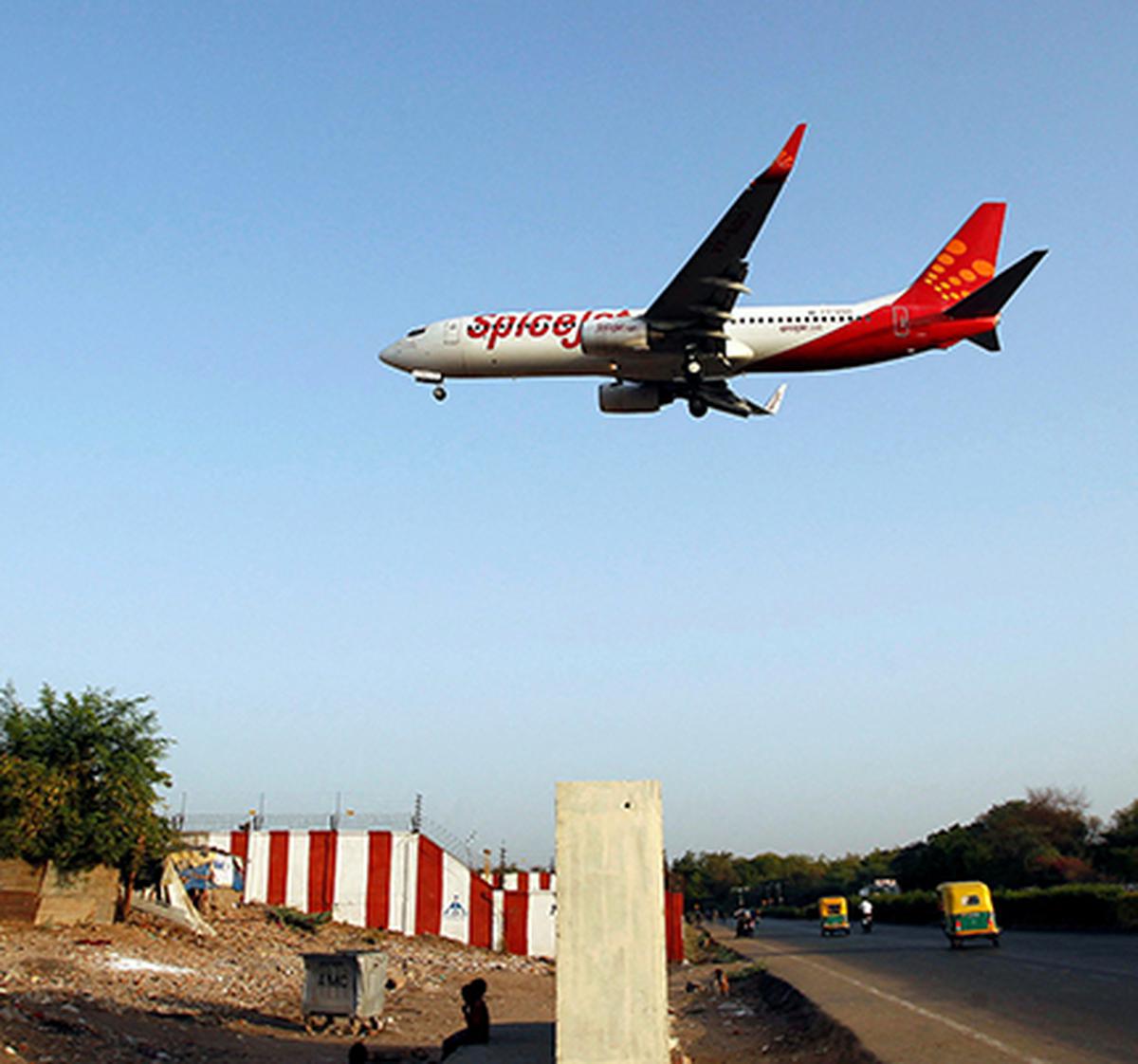 SpiceJet loss widens to ₹838 cr. in September quarter